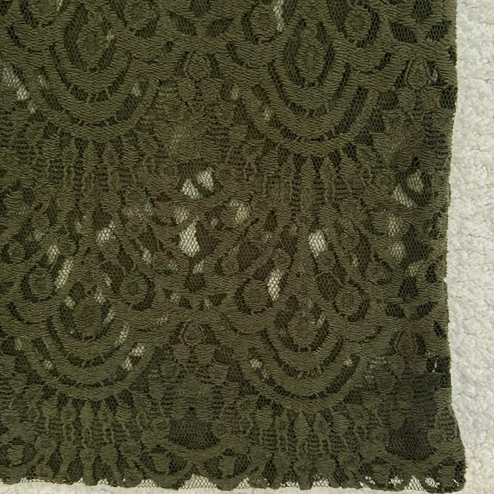 BANANA REPUBLIC CORDED LACE, GREEN BLOUSE WITH BACK BUTTONS- SIZE XS - Picture 4 of 17